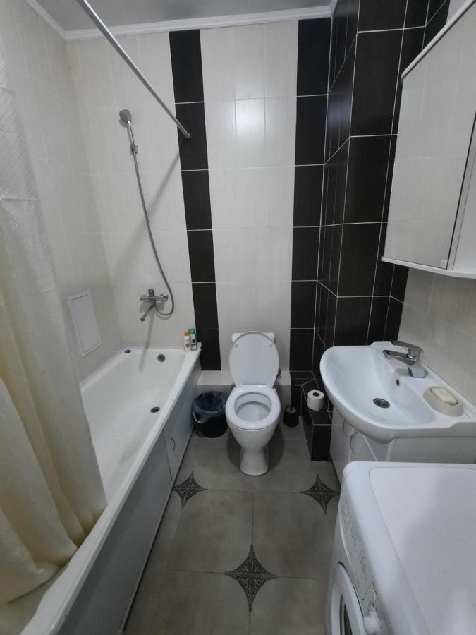 Кошкарбаева 45 Б Apartman Asztana Kültér fotó